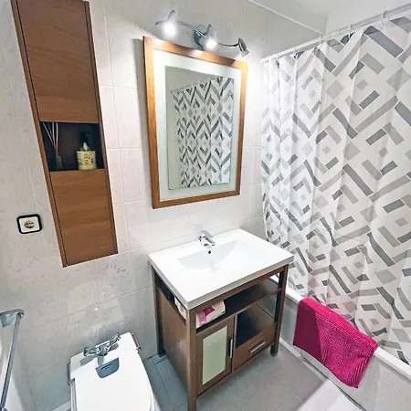 De 3 En El Centro L' Escala